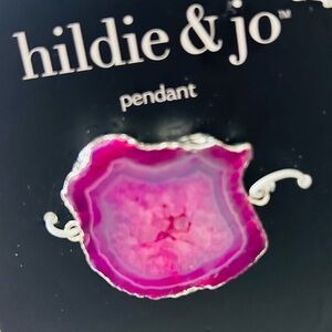 Hildie & Jo Pink Agate Slice Gemstone Fashion Pendant & Silver Chain Necklace